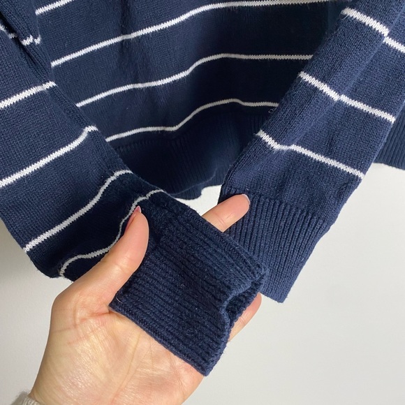 BRANDY Melville 100% Cotton Navy and White  Nautical Striped V-Neck Sweater S/M - Picture 3 of 5